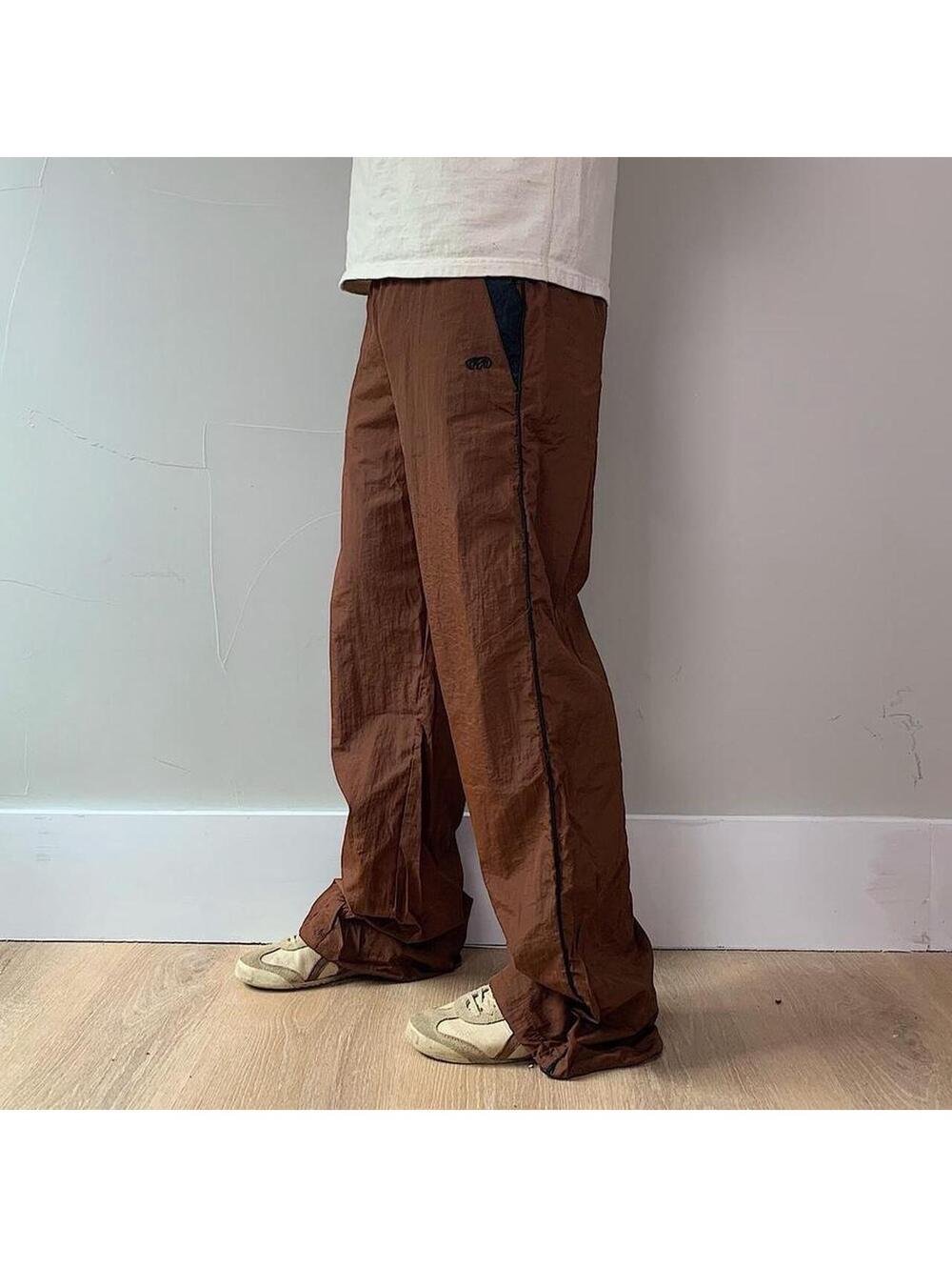 Y2k 2000s baggy loose lightweight striped Brown and Black windbreaker pants - Picture 6 of 8